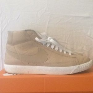 Nike Blazer
